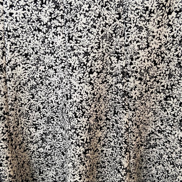 Michael Michael Kors Black White Floral Open Back Sleeveless Skater Dress - Picture 11 of 11